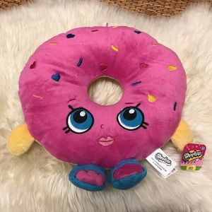 Shopkins Fiesta Plush Donut